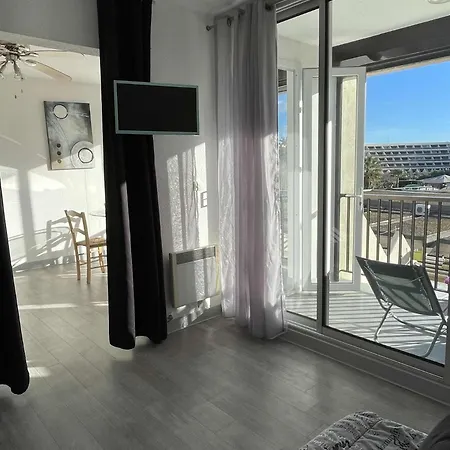 Heliopolis F 51 By Agn- 4 Personnes אגדה